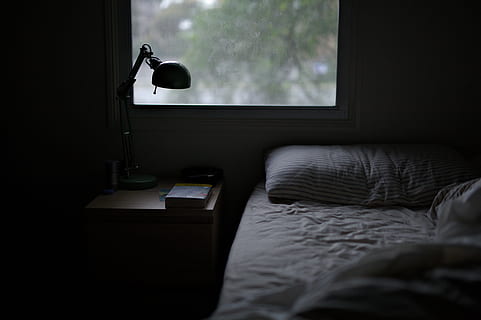 room-lamp-bed-bedroom-thumbnail